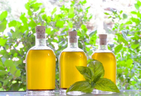 روغن ریحان, روغن ریحان برای گوش