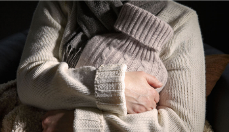 چرا همیشه سردم است, کم آبی بدن و احساس سرما