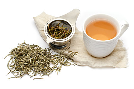 خواص چای سفید در طب سنتی,چای سفید چه طبعی دارد