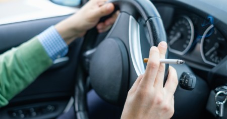 رفع بوی سیگار از داخل خودرو راهکارهای رفع بوی سیگار از داخل خودرو رفع بوی سیگار از داخل خودرو