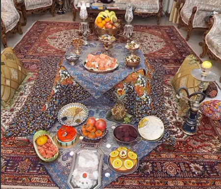 تزیین میز شب یلدا با ظروف مسی,جذاب ترین تزئین شب یلدا با ظروف مسی,ظروف مسی برای شب یلدا