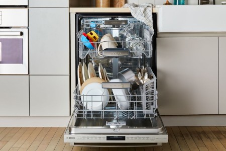 ظروفی که نباید در ماشین ظرفشویی گذاشت, چه ظروفی را در ماشین ظرفشویی قرار ندهیم,ظروفی که نباید در ماشین ظرفشویی شست