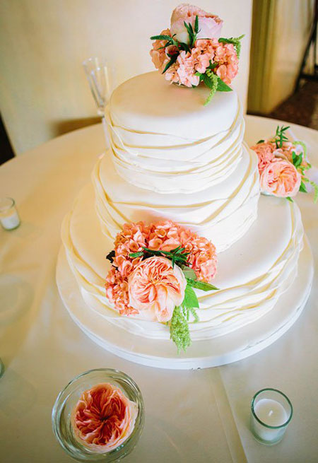 مدل های تزیین کیک عروسی با گل های طبیعی, مدل های تزیین کیک عروسی با گل های طبیعی