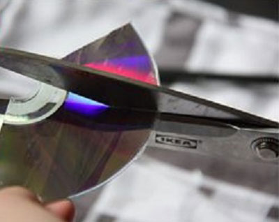 راحت بریدن CD,تزیینات ساده با سی دی شکسته