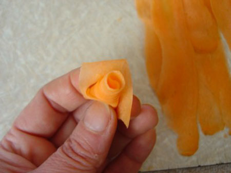 آموزش تزئین ترب و هویج به شکل گل رز, آموزش تزیین ترب