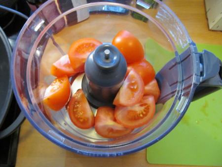 طرز تهیه آب گوجه فرنگی با مخلوط کن