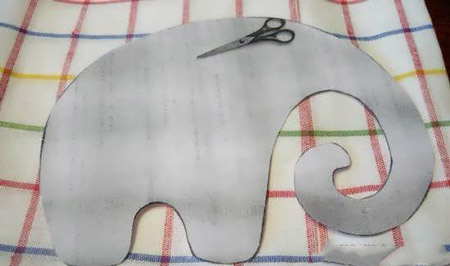 ساخت عروسک فیل,ساخت عروسک فیل با جوراب ,آموزش عروسک فیل پارچه ای