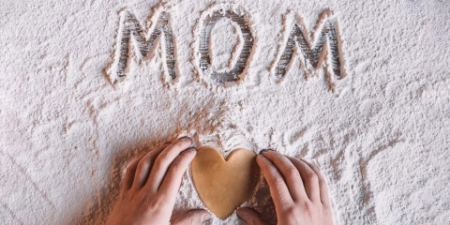 انتخاب بهترین هدیه برای روز مادر انتخاب بهترین هدیه برای روز مادر