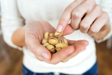 از بین بردن بوی کهنگی پسته,رفع بوی بد پسته