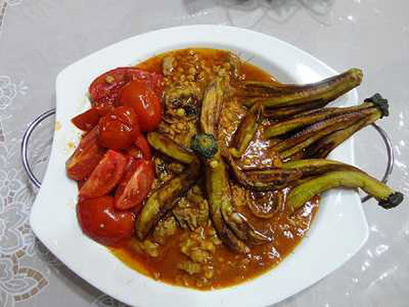 عکس تزیین خورشت بادمجان تزئین خورشت بادمجان,تزیین خورشت,خورشت بادمنجان