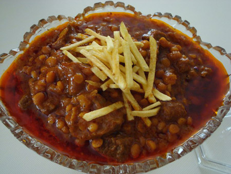 تزیین خورشن قیمه با سیب زمینی تزیین خورشت,نحوه تزیین خورشت قیمه,آموزش تزئین خورشت بامیه