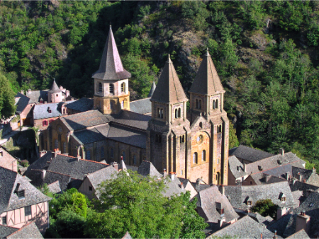 صومعه سنت فوی, معماری رومانسک