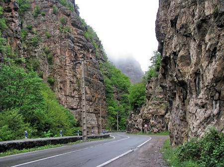وحشتناک ترین جاده های ایران, جاده تهران از جاده های خطرناک ایران, جاده های خطرناک ایران