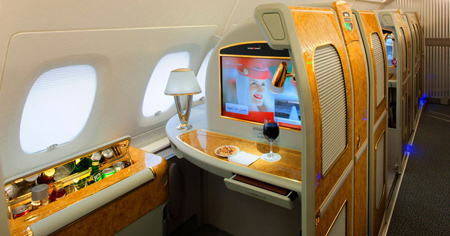 بیزنس کلاس پروازهای ایرلاین امارات, بلیط هواپیمایی امارات, غذاهای پرواز امارات