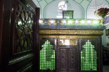 امامزاده ابوالحسن(ع),زیارتگاه امامزاده ابوالحسن(ع),بقعه متبرکه امامزاده ابوالحسن(ع)