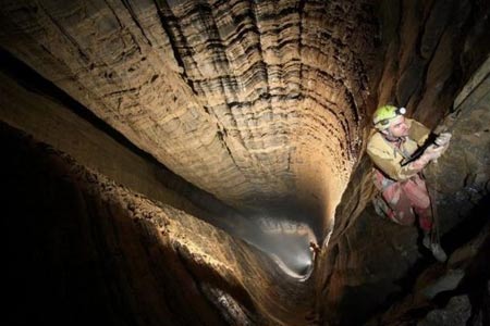 غار ار وانگ دانگ,عکس های غار ار وانگ دانگ,غار ار وانگ دانگ در چین