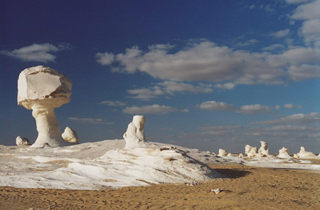 کویر سفید, کویر سفید در مصر, صحرای بیضاء