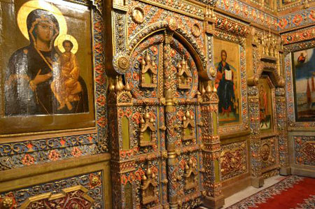 کلیسای سنت باسیل, کلیسای سنت باسیل نماد تاریخی روسیه, نمای داخلی کلیسای سنت باسیل 