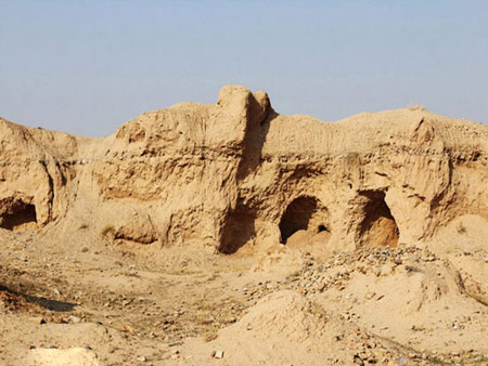 تپه طرب آباد,تپه آلب ارسلان,مکان های تاریخی ایران