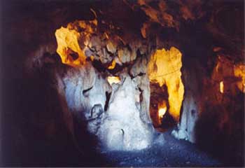 غار كارائين,تصاویر غار كارائين