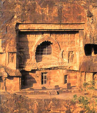 غارهای آجانتا,غارهای آجانتا در هند