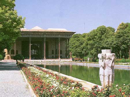 باغ‌های ایرانی, قدیمی‌ترین باغ ایرانی,باغ شازده‌های قاجاری
