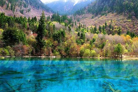 دریاچه های رنگی ایران,دریلچه های رنگی جهان,گردشگری