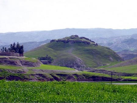 پشت قلعه آبدانان,گردشگری ايلام