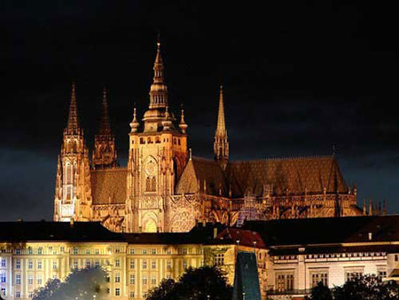  بهترین قلعه های دنیا,قلعه "پراگ" در جمهوری چک,زیباترین قلعه های دنیا