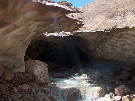 غار یخی چما,غار یخی چما در استان چهارمحال و بختیاری