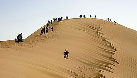 لباس مناسب کویر نوردی,کفش کویر نوردی