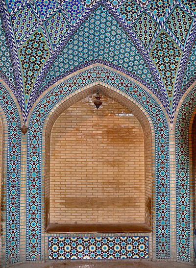 آرامگاه سعدی شیرازی,آرامگاه سعدی در کجا قرار دارد