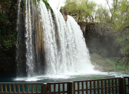 آبشار دودن در آنتالیا,آنتالیا,جاهای دیدنی آنتالیا
