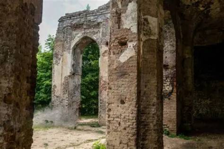 جاذبه گردشگری گیلان ایسپیه مزگت, آتشکده ساسانی تالش