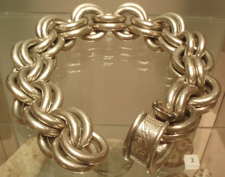 موزه ملی اسکاتلند,ساعت کاری موزه اسکاتلند