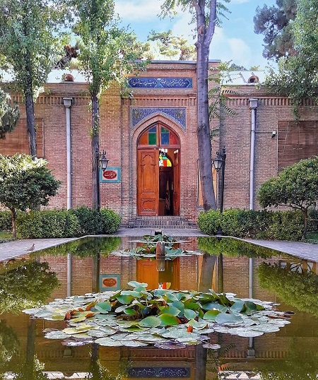 تندیس باغ نگارستان, بازدید از باغ نگارستان, باغ نگارستان تهران