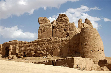 قدیمی ترین قلعه‌های ایران