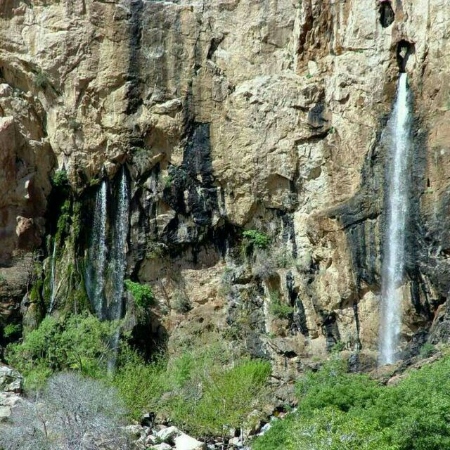  آبشارهای بکر آبشار شاه لولاک
