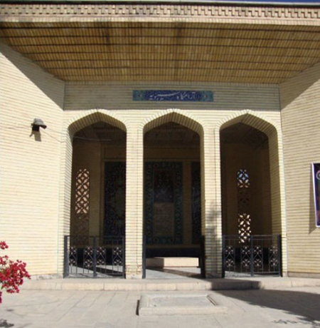 آرامگاه سیبویه شیراز, سیبویه کیست