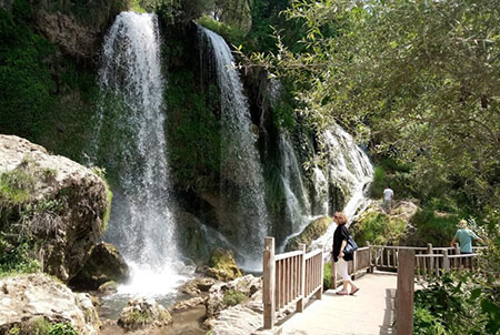 آبشار سیزیر, مسیر رفتن به آبشار سیزیر, استراحت در آبشار سیزیر