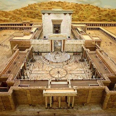 ستون های معبد سلیمان, مسیحا و معبد سلیمان, صندوقچه ای در معبد سلیمان