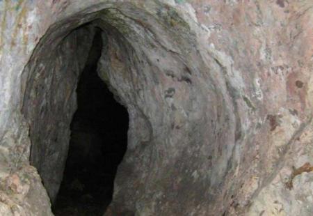 غار سوباتان,غار گنج خانه