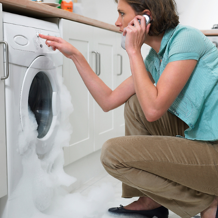 علت خروج کف از ماشین لباسشویی, چرا ماشین لباسشویی کف میده بیرون