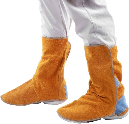 این محصول برای جوشکاری و ریختهگری ضروری است گتر عایق حرارت, گتر چرمی ساق بلند