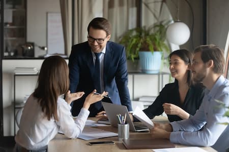 مدیر عامل موفق, ویژگی های مدیر موفق, ویژگی های مدیر موفق