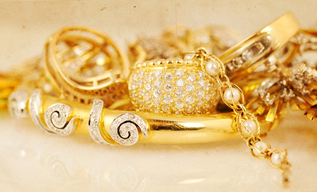 فروش جواهر دست دوم,در زمان فروش جواهر ضرر برلیان بیشتر است یا اتمی,خرید جواهر