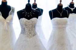 کدام لباس عروس به من بیشتر می آید ؟