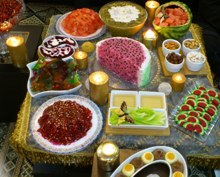 مدل تزیین سفره شب چله, تزیینات شب یلدا