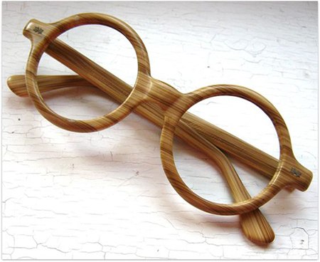 نمونه ای از فریم چوبی عینک