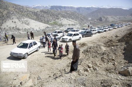 عکس خبری،شیوه عجیب برای جلوگیری از عبور مسافران در خوزستان عکس خبری،شیوه عجیب برای جلوگیری از عبور مسافران در خوزستان